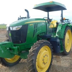 2017 JOHN DEERE 6105E X717266